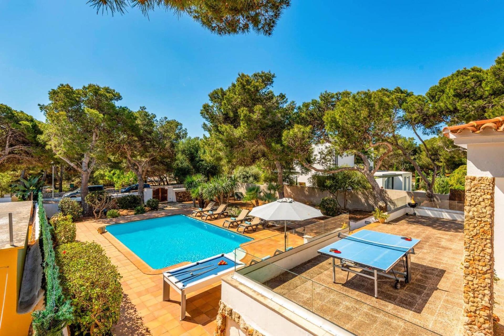 Villa Jose Blanc By Villa Plus Cala Blanca  Bagian luar foto